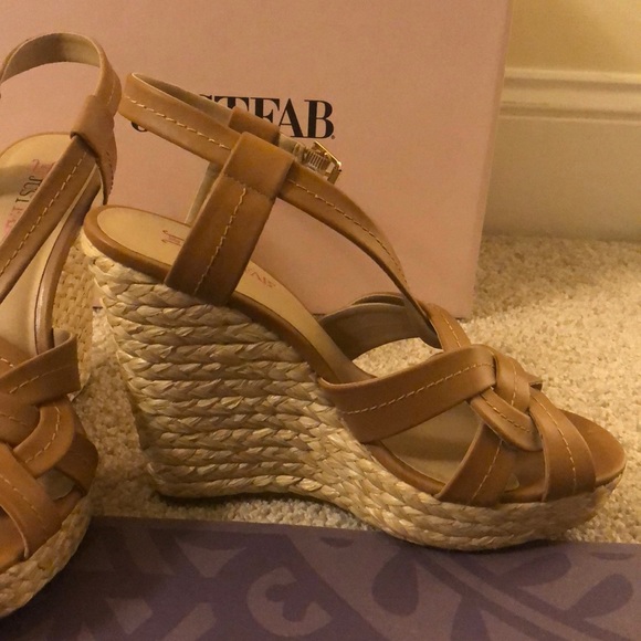 Brown wedges 5 1/2 inches high only wore twice! - Picture 3 of 3